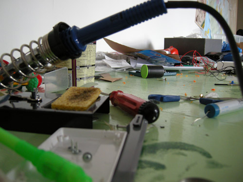 a clean soldering environment... a clean soldering environment...